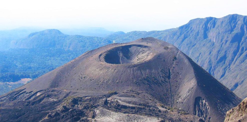 mount-meru-climbing